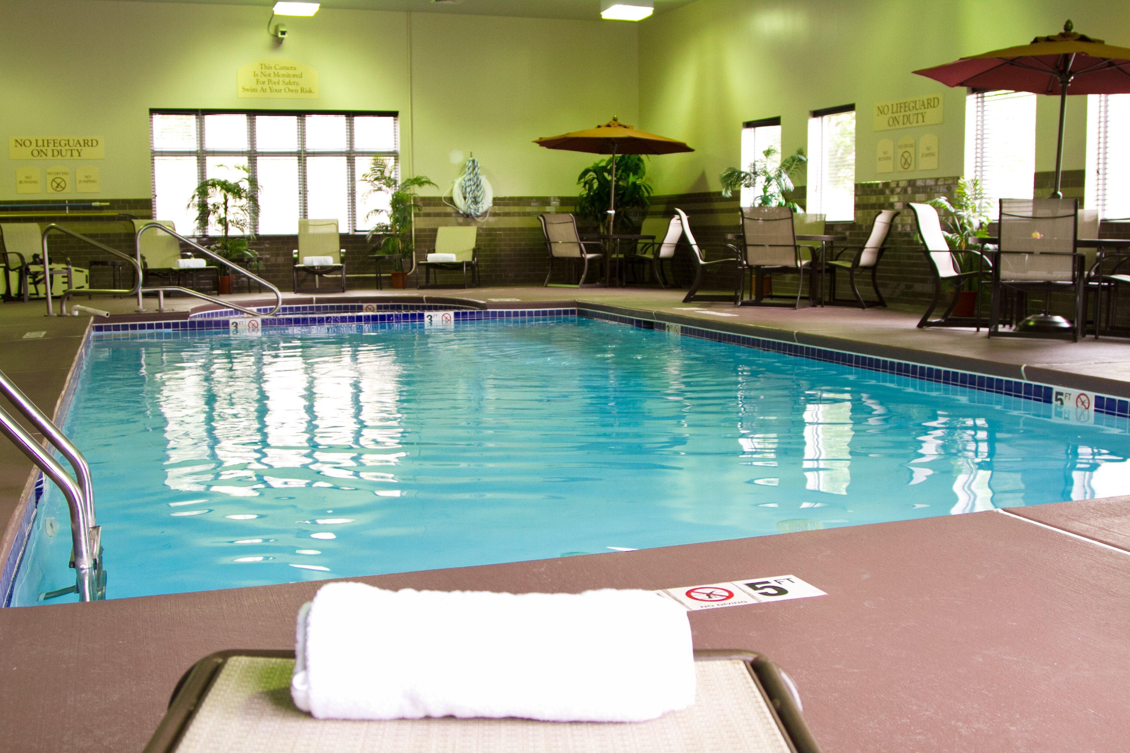 Holiday Inn Express Hotel & Suites Vineland Millville By Ihg Buitenkant foto