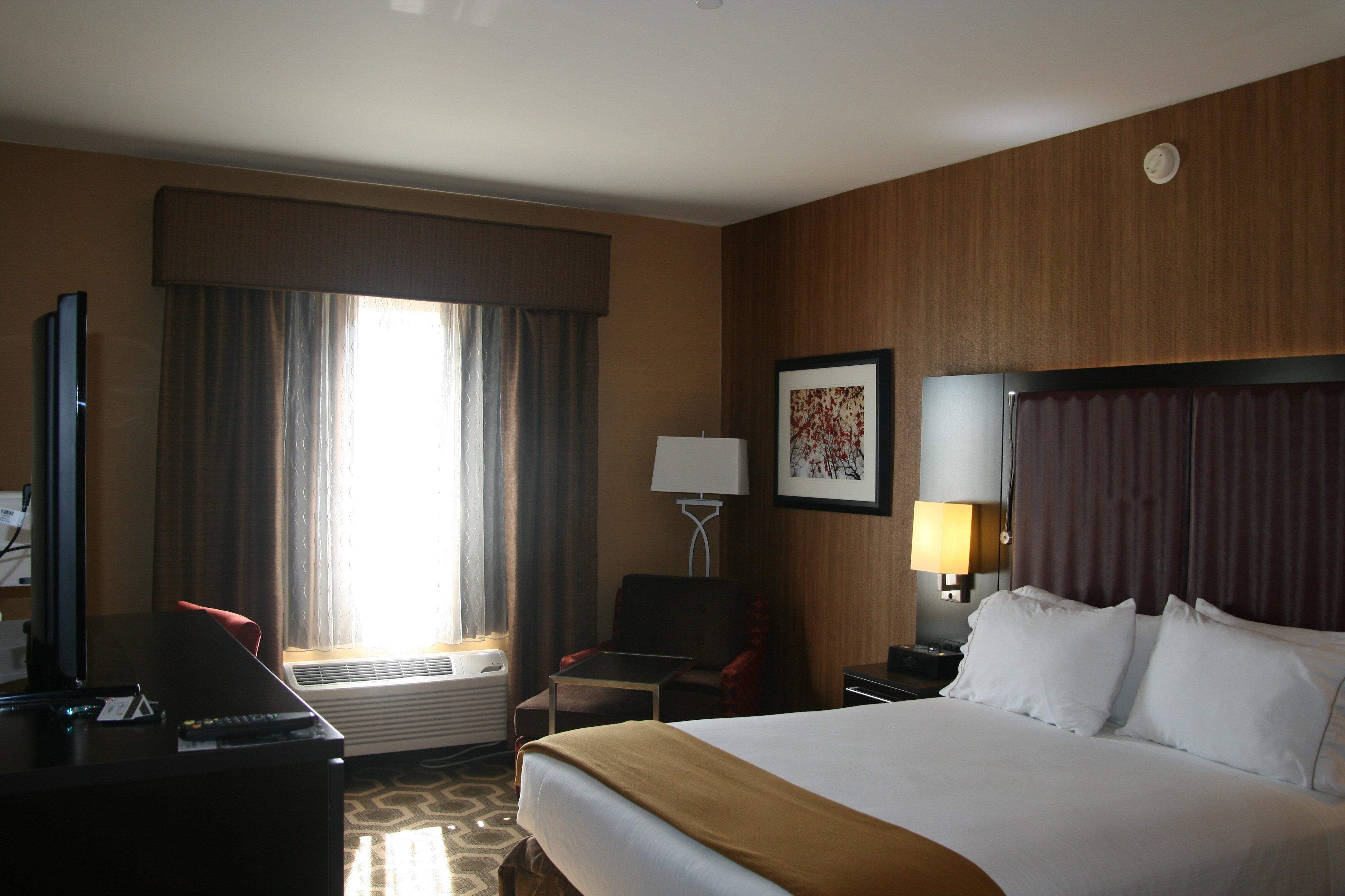 Holiday Inn Express Hotel & Suites Vineland Millville By Ihg Buitenkant foto