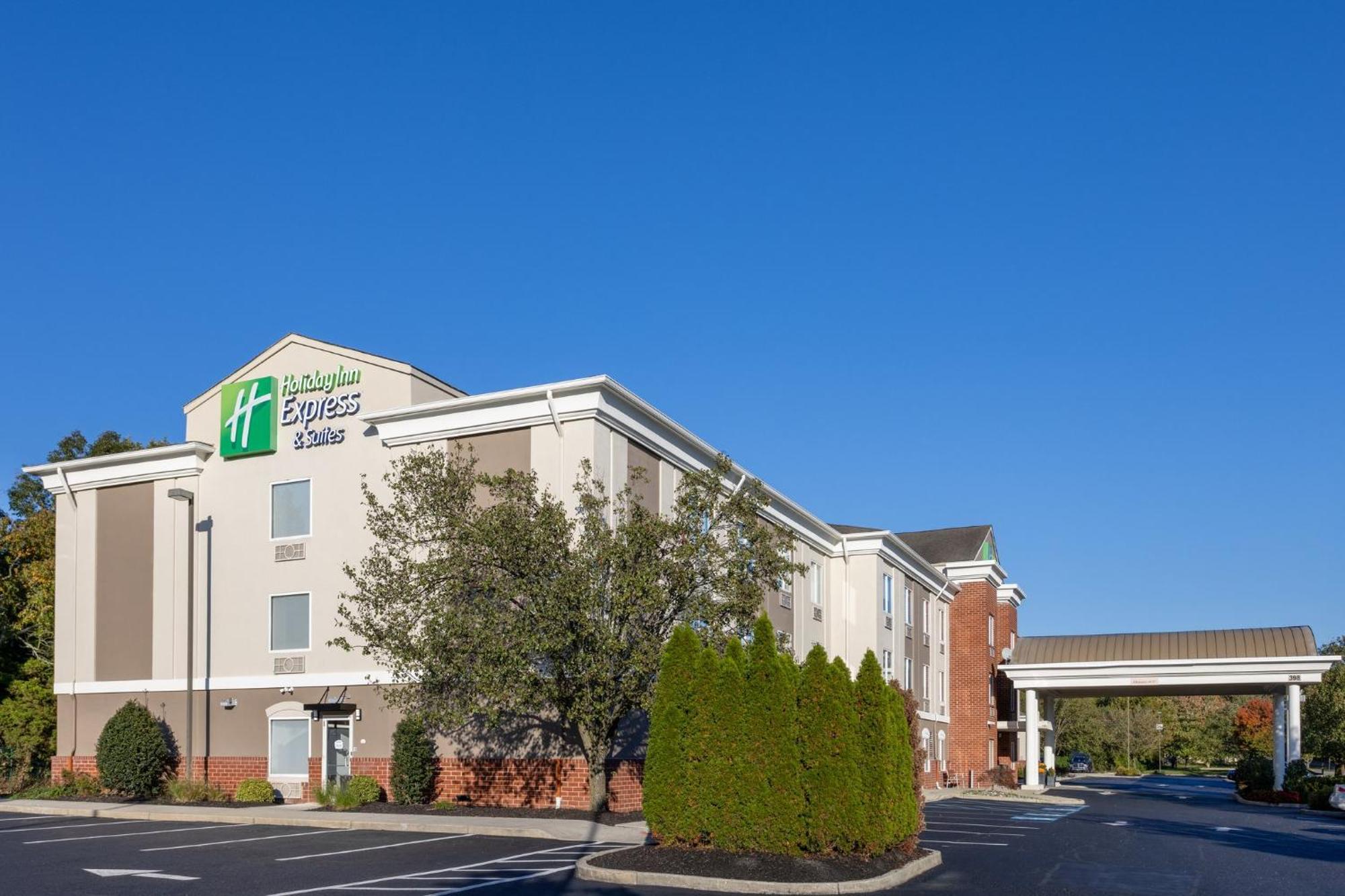 Holiday Inn Express Hotel & Suites Vineland Millville By Ihg Buitenkant foto
