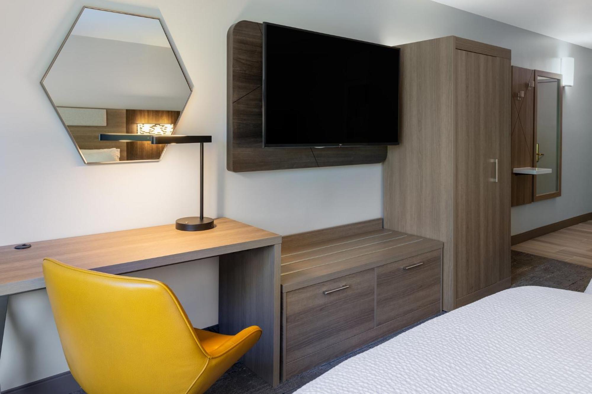 Holiday Inn Express Hotel & Suites Vineland Millville By Ihg Buitenkant foto