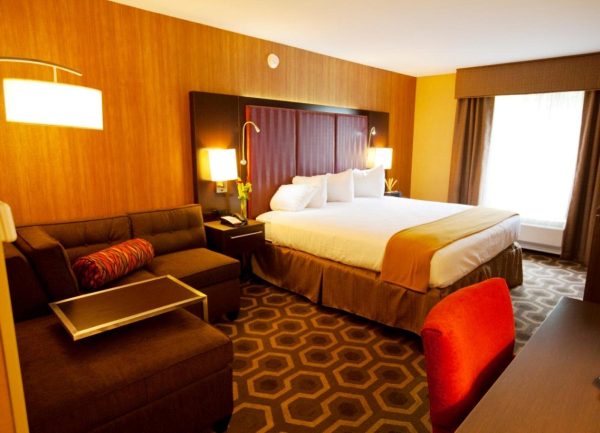 Holiday Inn Express Hotel & Suites Vineland Millville By Ihg Buitenkant foto